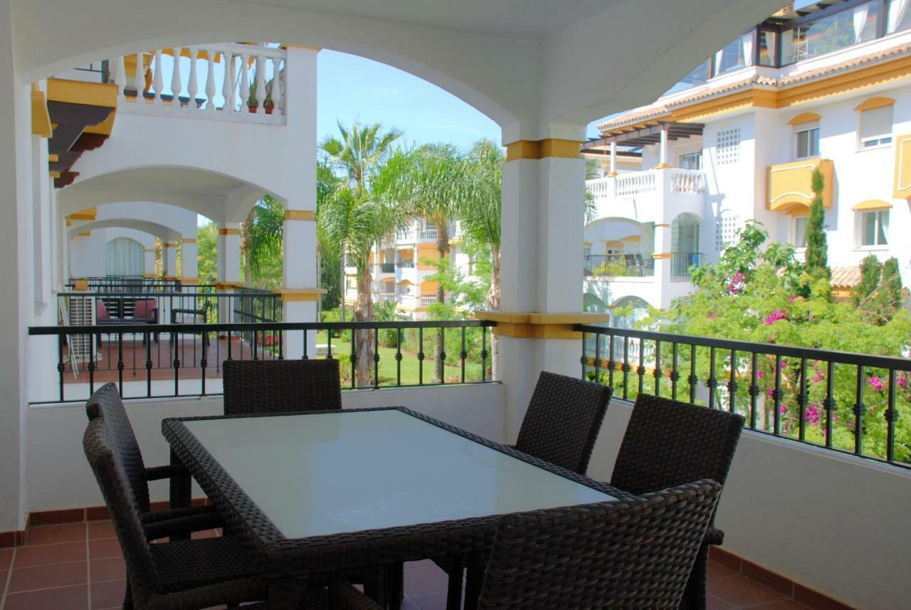Great Puerto Banus Apartment Marbella Esterno foto